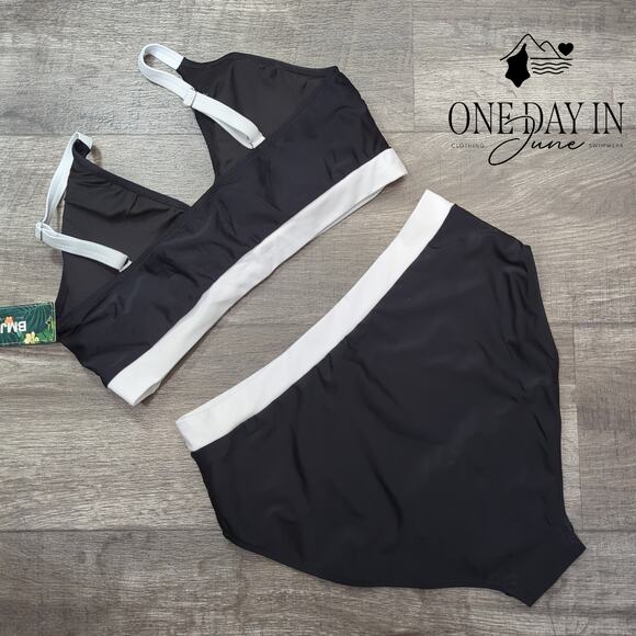 Blooming Jelly Cross Front High Waist Bikini Swimsuit Size XL - Picture 7 of 7